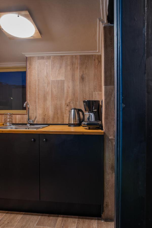 Noho Boutique , Premium Living Lazeon 7 Apartment Atena Exterior foto