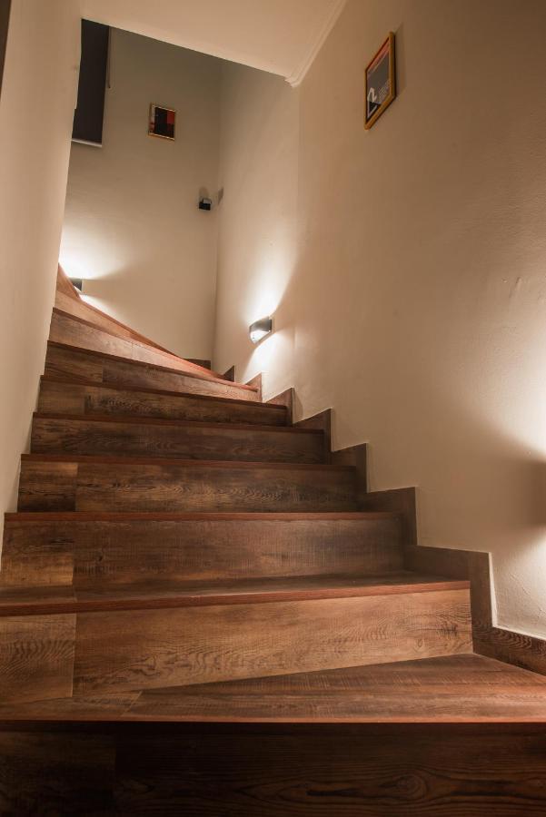 Noho Boutique , Premium Living Lazeon 7 Apartment Atena Exterior foto